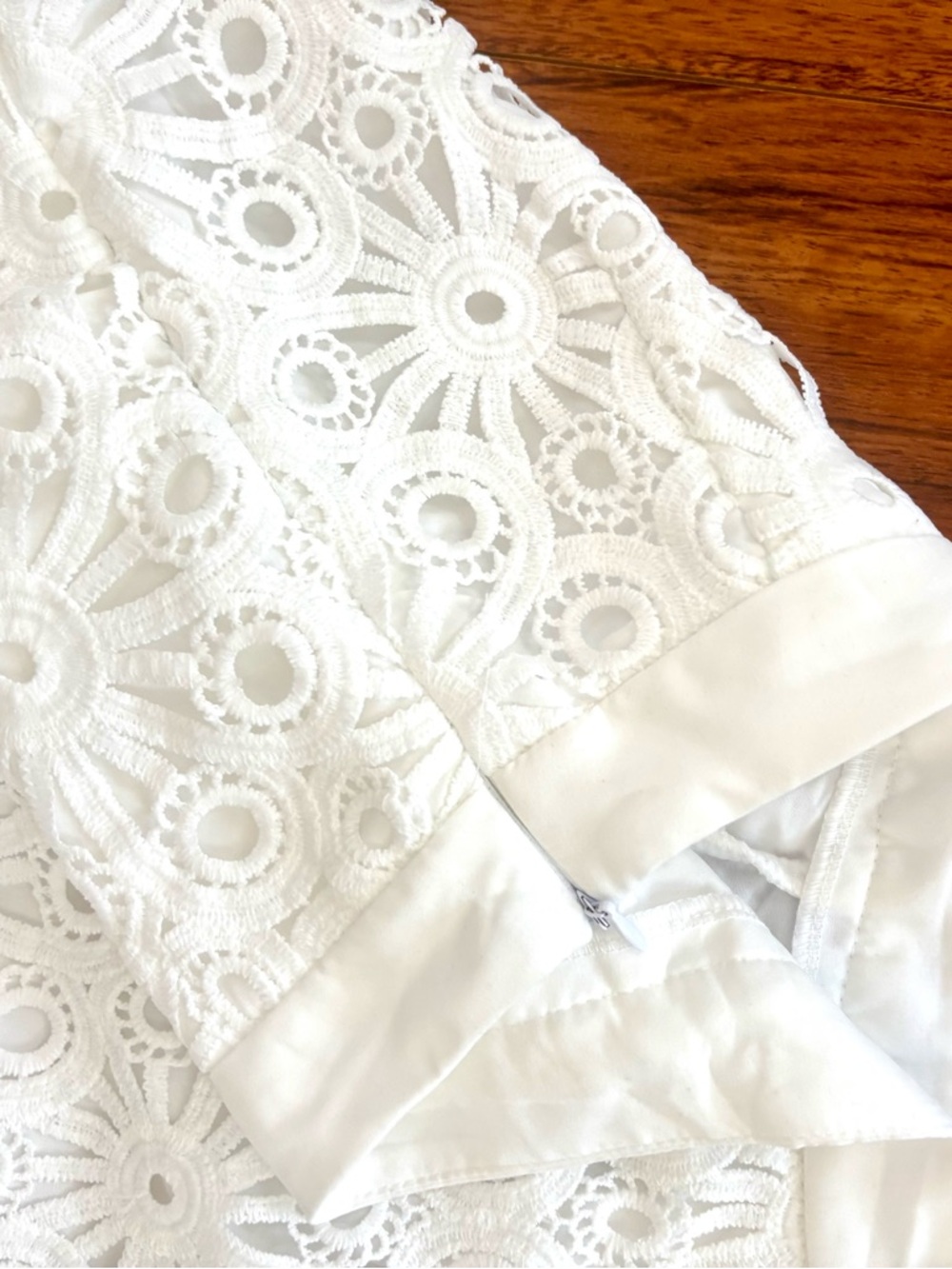 Nordstrom Rack White Lace Crochet Two-Piece Set - Top & Shorts - Picture 10 of 16
